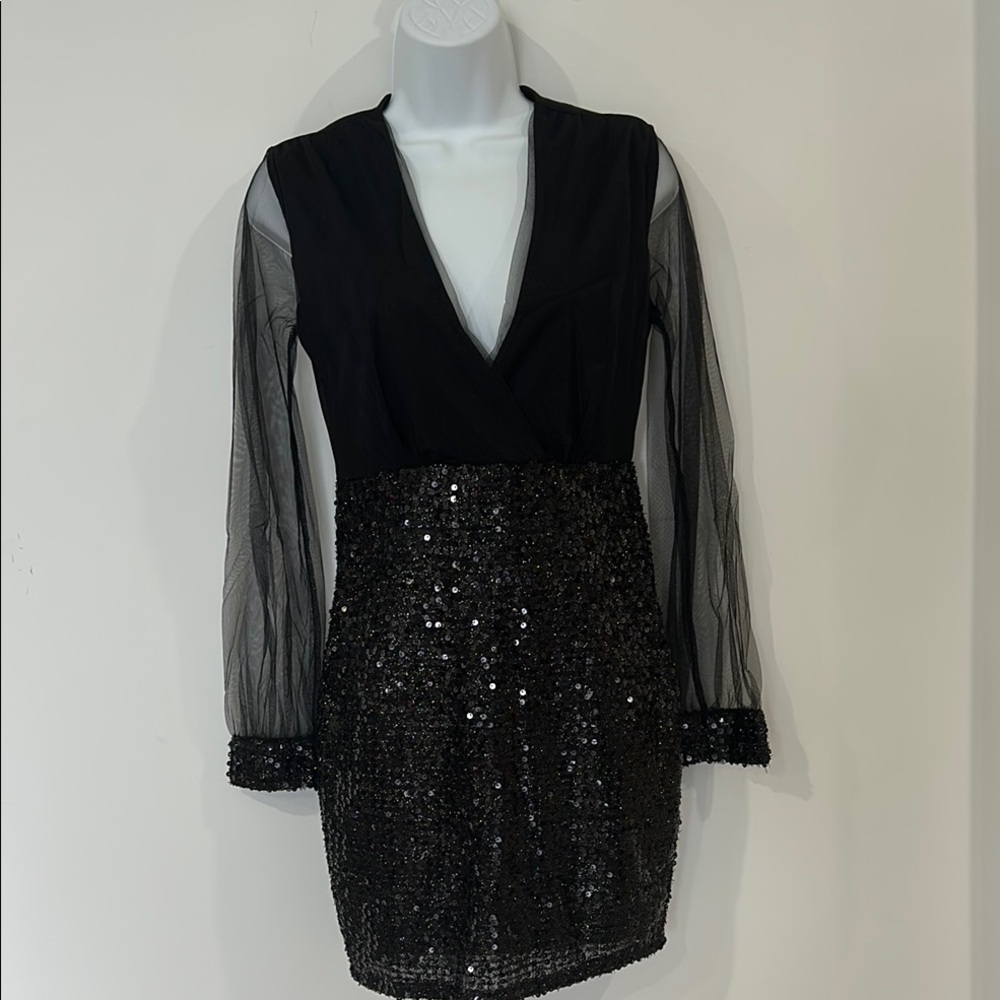 Elegant Black Sequin Dress